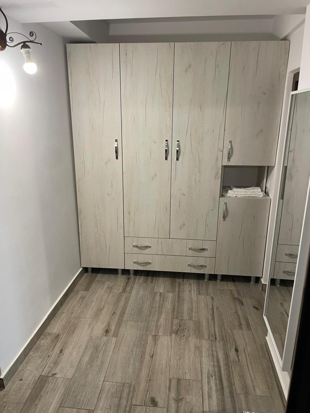 Propriete Ten - Close To University, Hospital And Downtown Jassy Zewnętrze zdjęcie