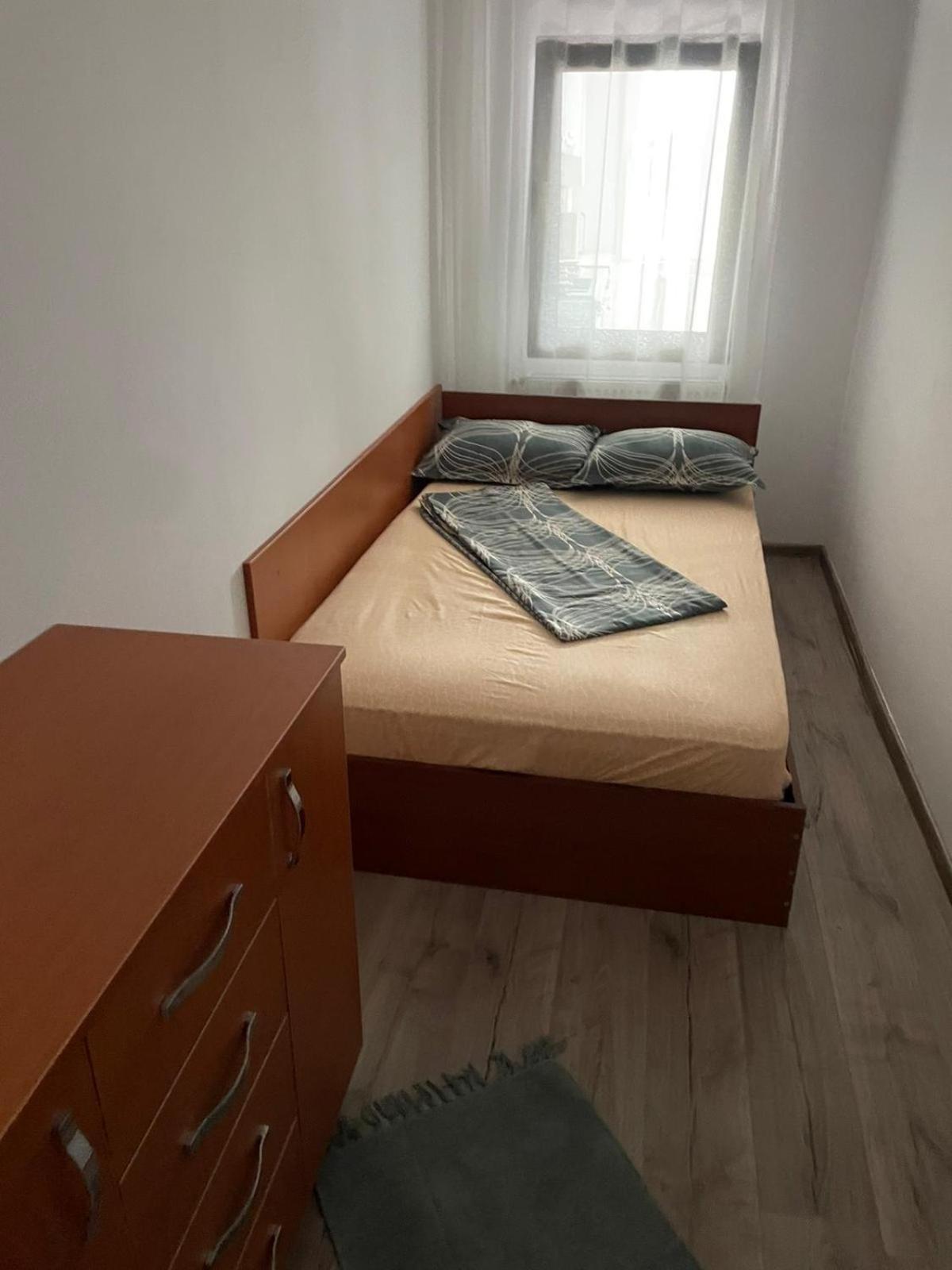 Propriete Ten - Close To University, Hospital And Downtown Jassy Zewnętrze zdjęcie